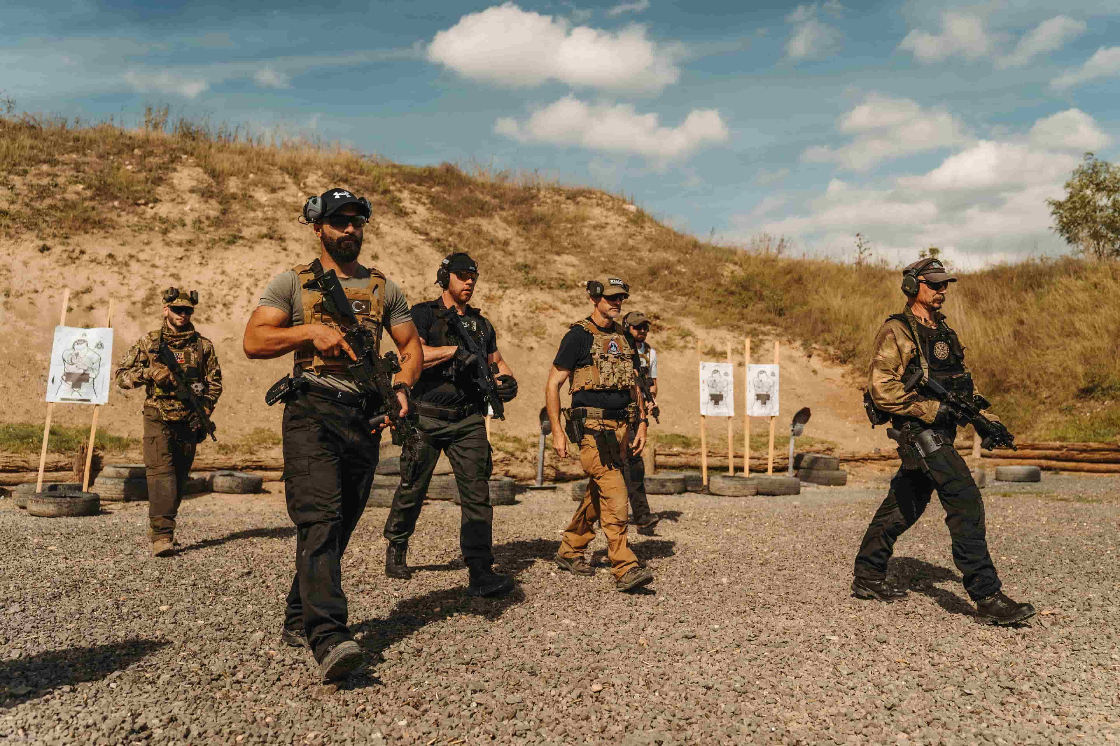 PUŠKA: Bodyguard - PSD/Contractor JASNÁ